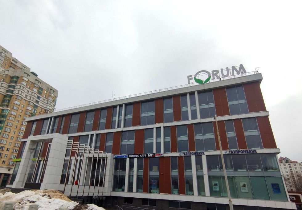 фасад дома, здание по адресу г Москва, пр-кт Вернадского, д 37 к 2 